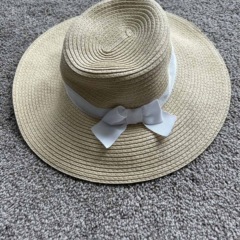 Gymboree Tan Straw Hat with White Band